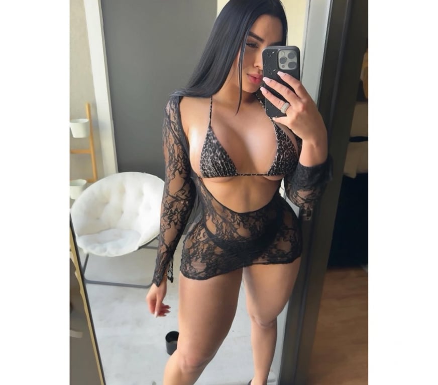 Escorts West Yorkshire Leeds - Photos for Nana new in town sexy and extroverted🔞🍒🌶️🎊