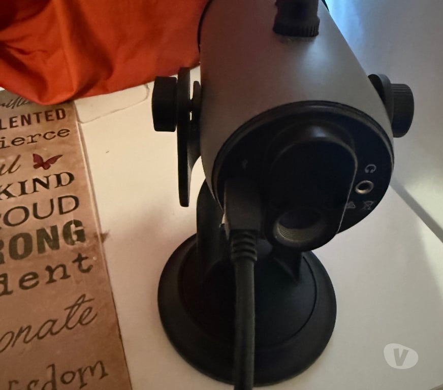 hand made dresses West Midlands Birmingham - Photos for Blue Yeti USB Mic - Pro Sound