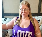 curvy sexy ginger milfy busty HH t!ts big round 🍑