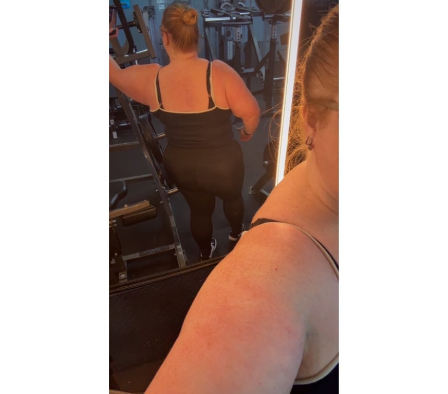 Adult Entertainment East London Hackney - East London - Photos for curvy sexy ginger milfy busty HH t!ts big round 🍑