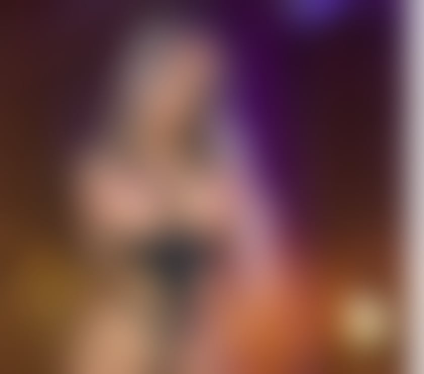 Manchester Luxury Companion Elegant, Discreet & Allurin