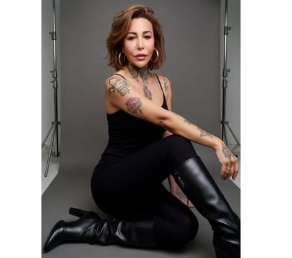  Escorts & Erotic Massage Chelmsford City Centre Chelmsford - Photos for LADYBOY BIG SURPRISE!!!🌟 SHEMALE .TS CARLA BIG SURPRISE