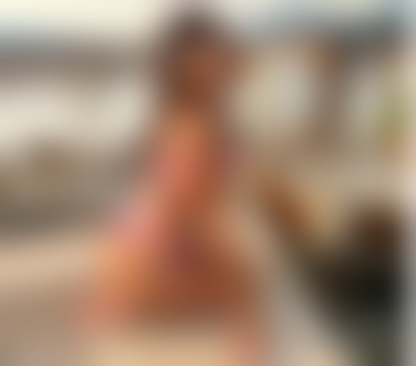  Escorts & Erotic Massage High Wycombe Buckinghamshire - Photos for 😘♥️ Toppp ♥️😘 Fiery brunette for a few days