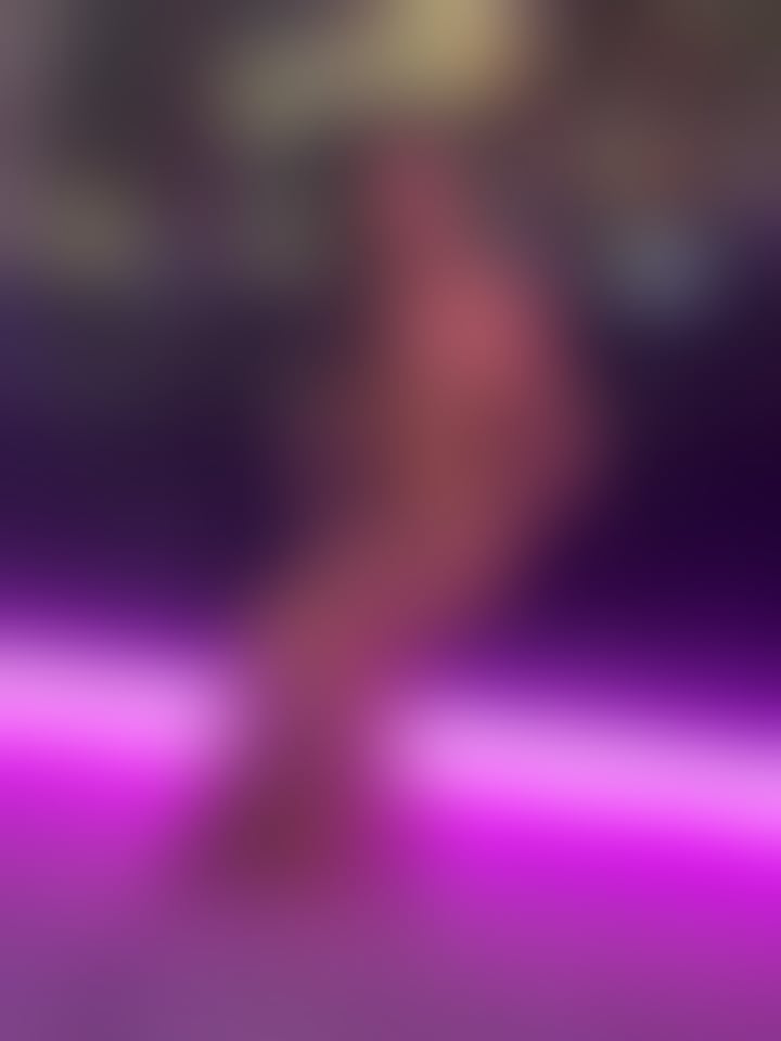 Escorts West London Paddington (H&C Line) Station - West London - 