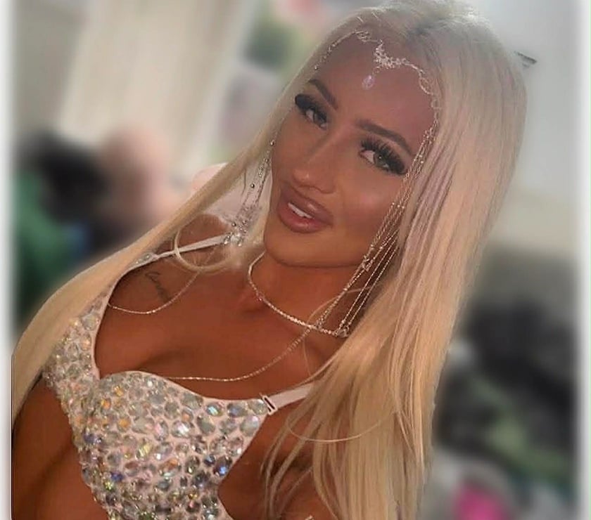 Escorts Birmingham City Centre Birmingham - Photos for ENGLISH PARTY GIRL 🩵