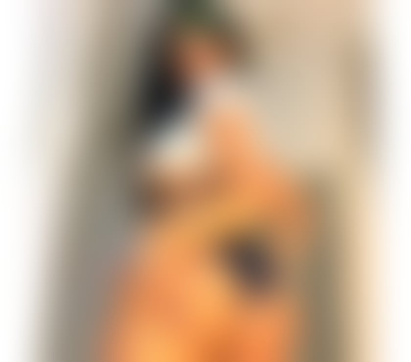 Escorts Reading Town Centre Reading - Photos for Clary Elegant Beauty — Class, Charm & Passion. 🟢