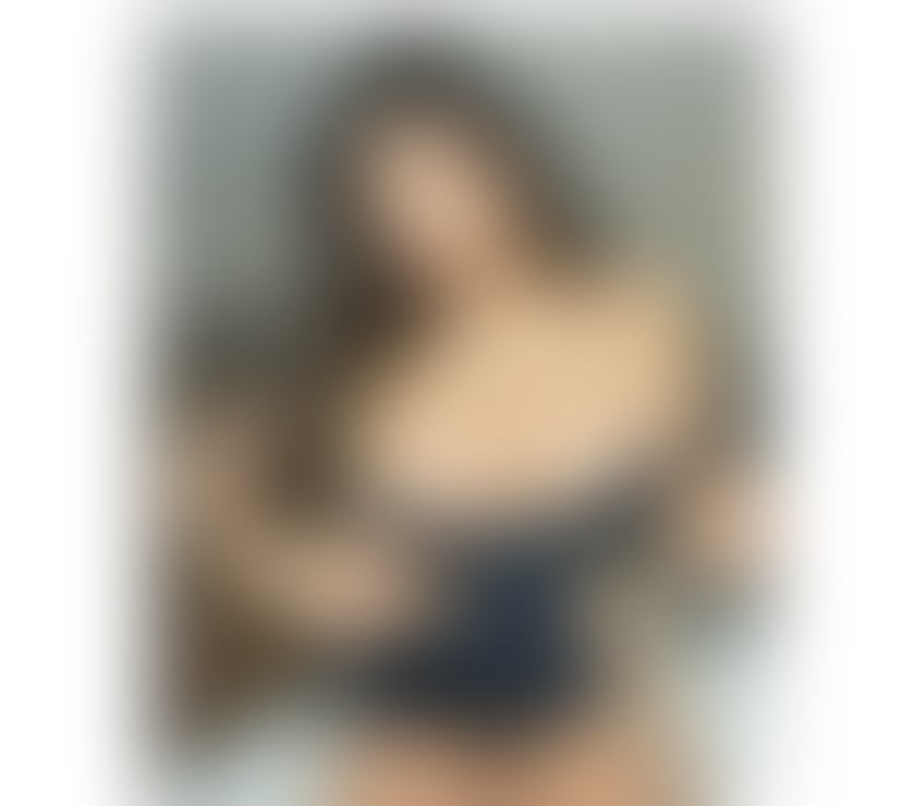 Stunning Brunette OWO Big Boobs