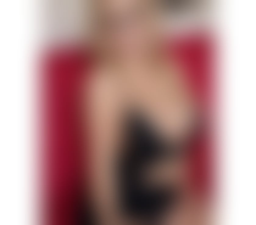 Escort East Ham Station East London - Photos for Morena details on WhatsApp