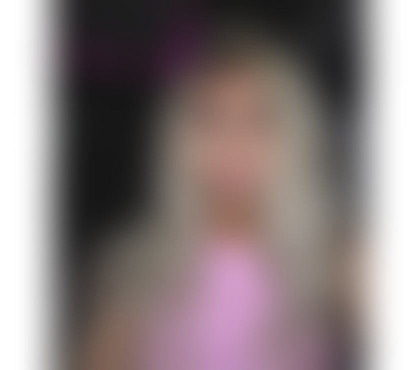 Escort East Ham Station East London - Photos for More details on WhatsApp Dilara