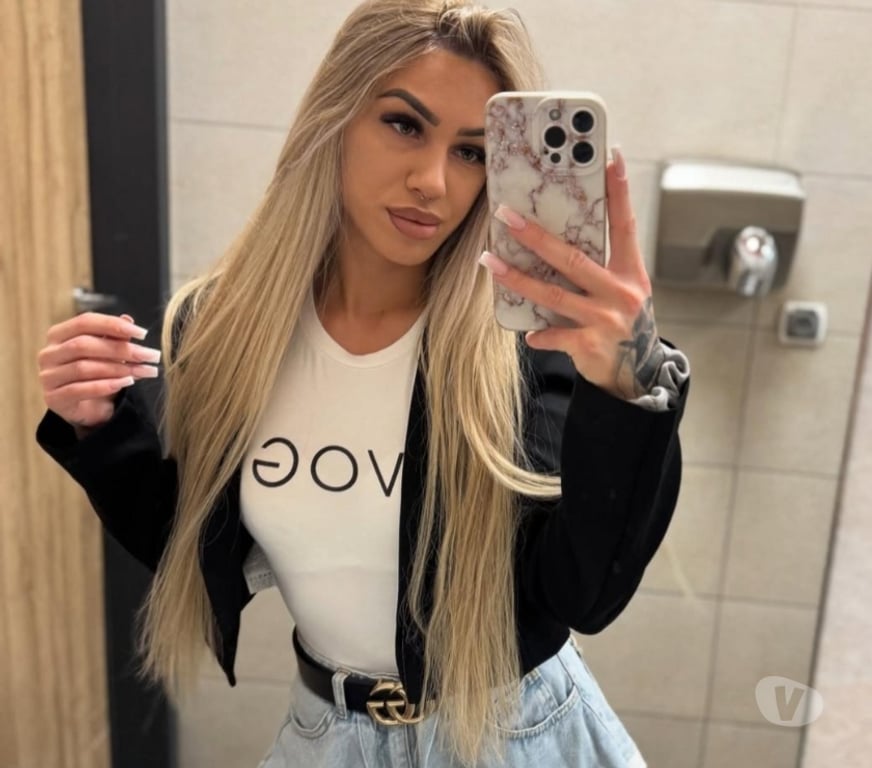 Escorts East London East Ham Station - East London - Photos for More details on WhatsApp Dilara