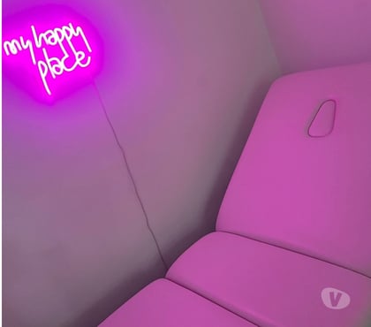 Escorts Thatto Heath Saint Helens - Photos for Happy massage xx