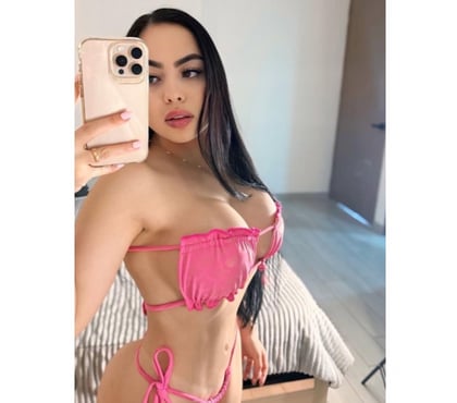 Escorts Sutton Town Centre Sutton - Photos for PARTY GIRL😈🥂🍾 BRAZILIAN GOOD SERVICE