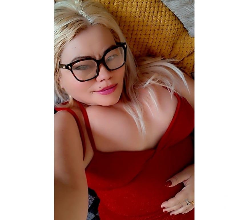 Escorts North London Tottenham Green - North London - Photos for Sexy Alexa party grils Best bj no rush 😘