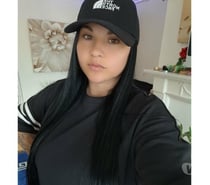 Clean, Friendly & professional Warm Personality - Discret