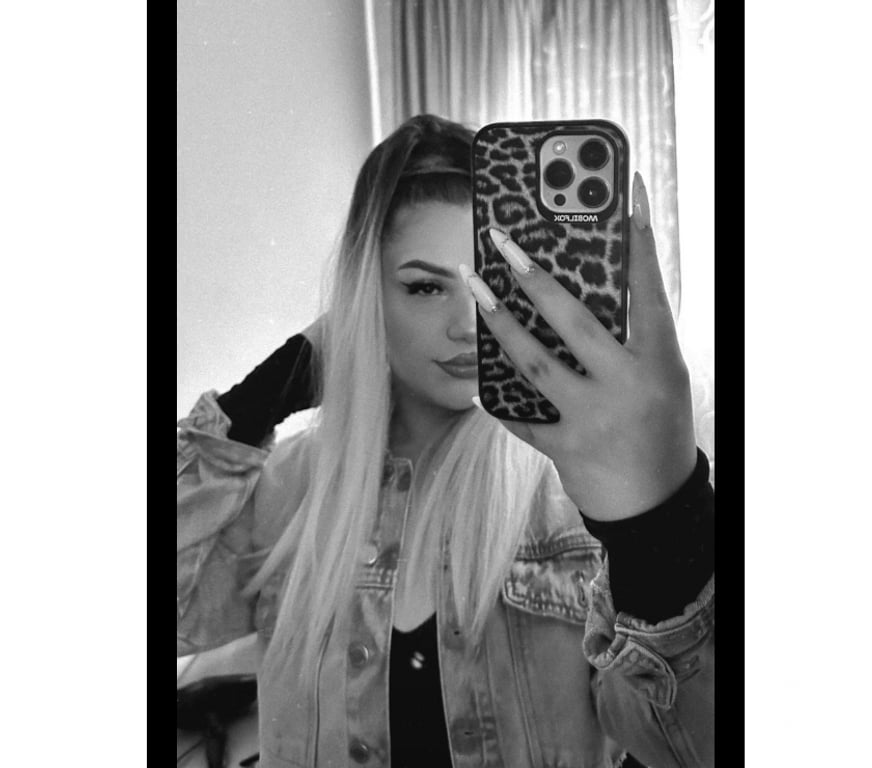 Adult Entertainment West Midlands Birmingham - Photos for 😈DARTY CRAZY BLONDE LIVE NOW 💋