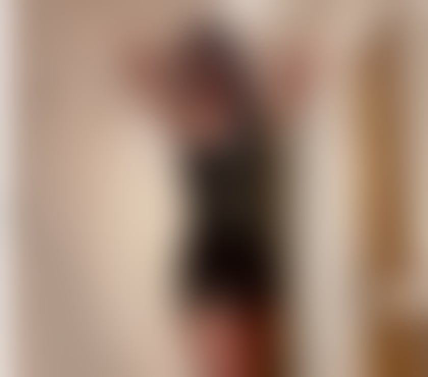 💋English Toned & Tanned Babe Discreet Outcall💋