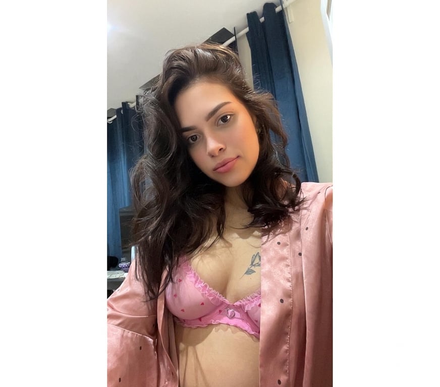 Escorts Buckinghamshire High Wycombe - Buckinghamshire - Photos for 100% Brazilian 🇧🇷 Young, beautiful, and irresistible