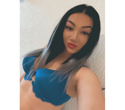 Escorts Peterborough City Centre Peterborough - Photos for Bella party 🎉 girl outcall