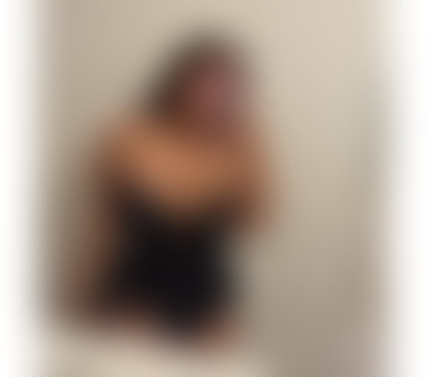 Escorts Aberdeen City Centre Aberdeen - Photos for Carol sweet naughty girl just arrive new in uk call me