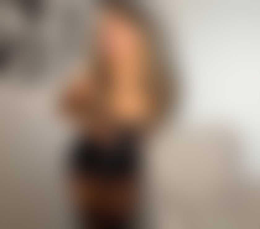 Escorts Newport City Centre Newport - Wales - Photos for Discreet Woman Available