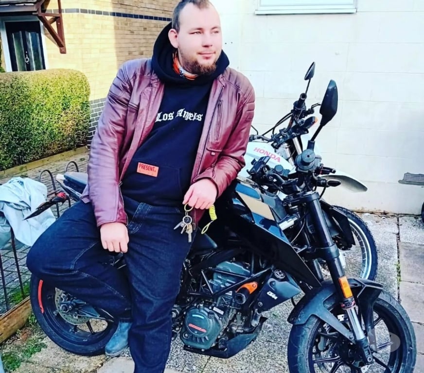 adult personals Hampshire Havant - Photos for 27 year old trying to find the special someone 🤭