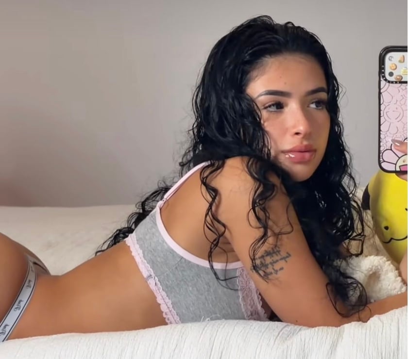 Escorts Surrey Guildford - Photos for NATY A LEVEL 🎉🍑 ALL NATURAL - GFE - COME TO ME