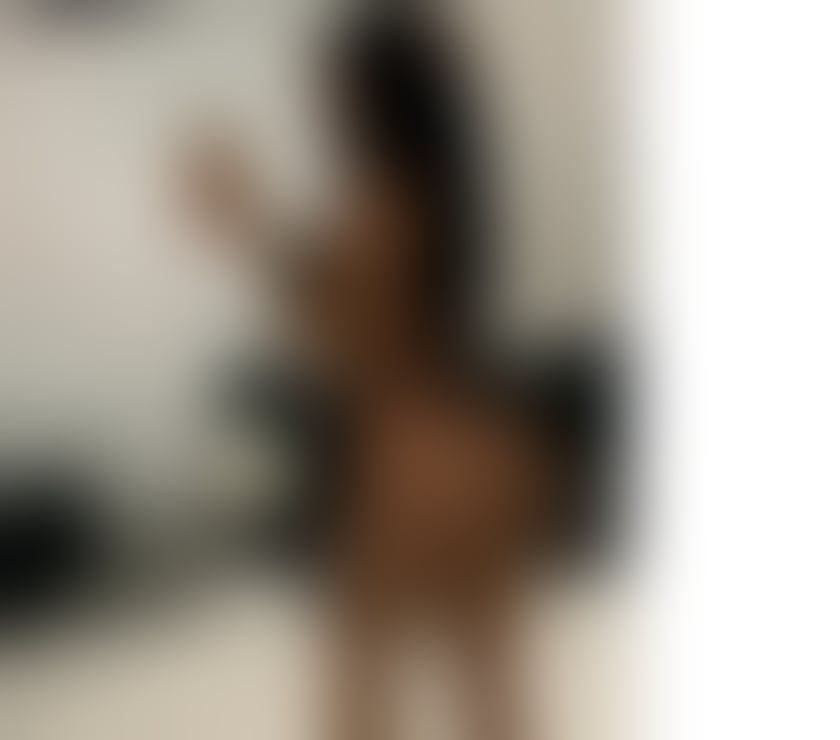 Escorts Hampshire Rushmoor - Photos for Naughty Carla🍓Sensual🍓CURVY Hot🍓PARTY🔞 New