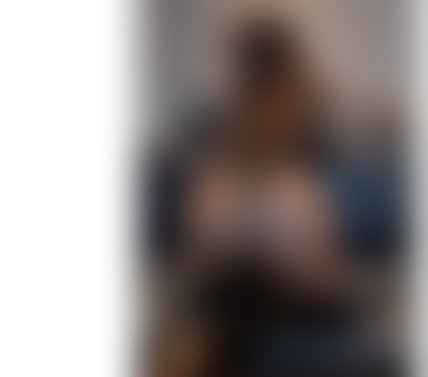 Trans Escorts Earls Court South West London - Photos for SexyTgirl big bum and a surprise x