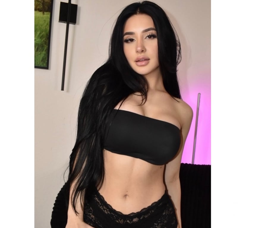 Escorts Hertfordshire Watford - Photos for 🔥 Sweet Look, Naughty Energy ❤️ OUTCALL