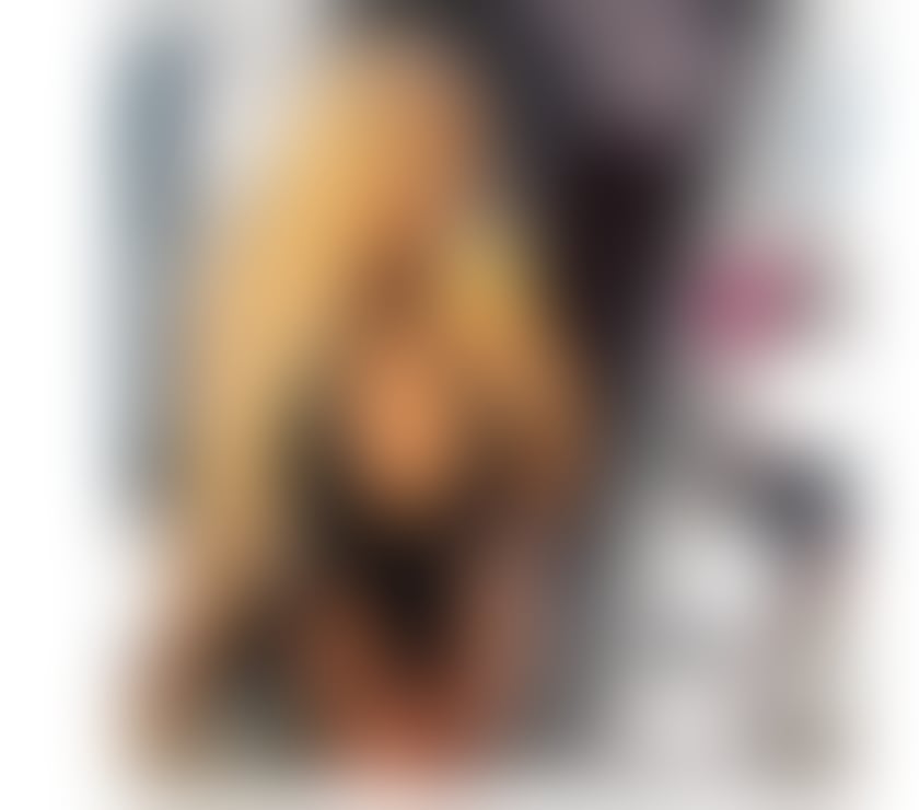  Escorts & Erotic Massage Wigan Town Centre Wigan - Photos for Hi I m karina just arrived call me 😘