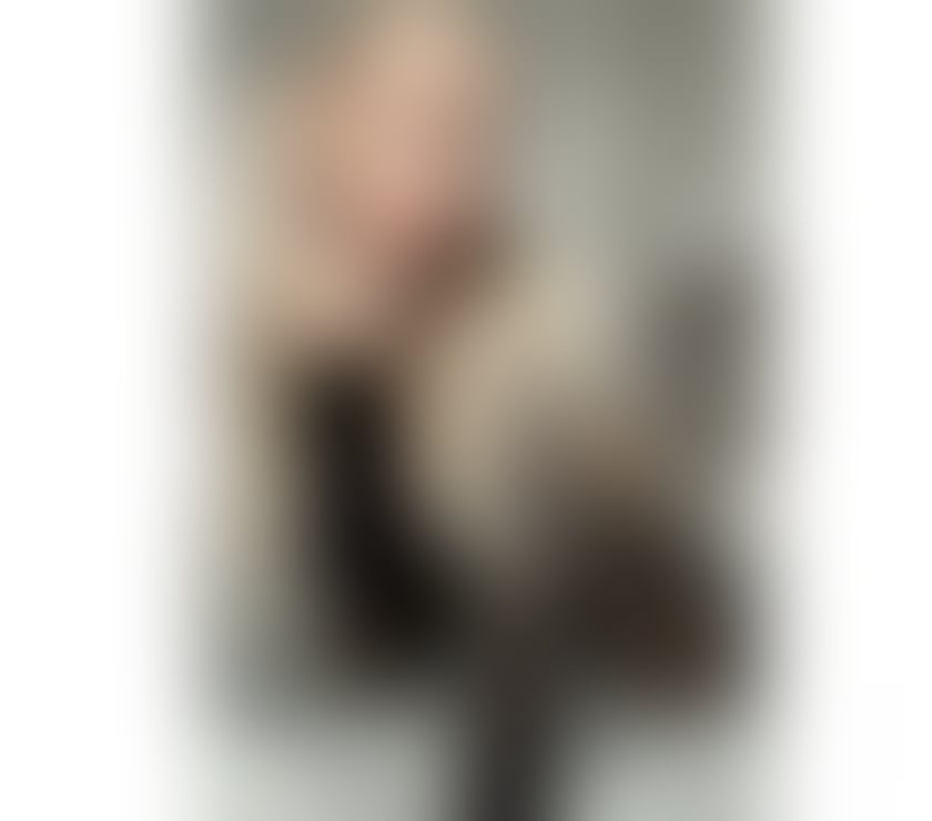  Escorts & Erotic Massage Wigan Town Centre Wigan - Photos for Hi I m karina just arrived call me 😘