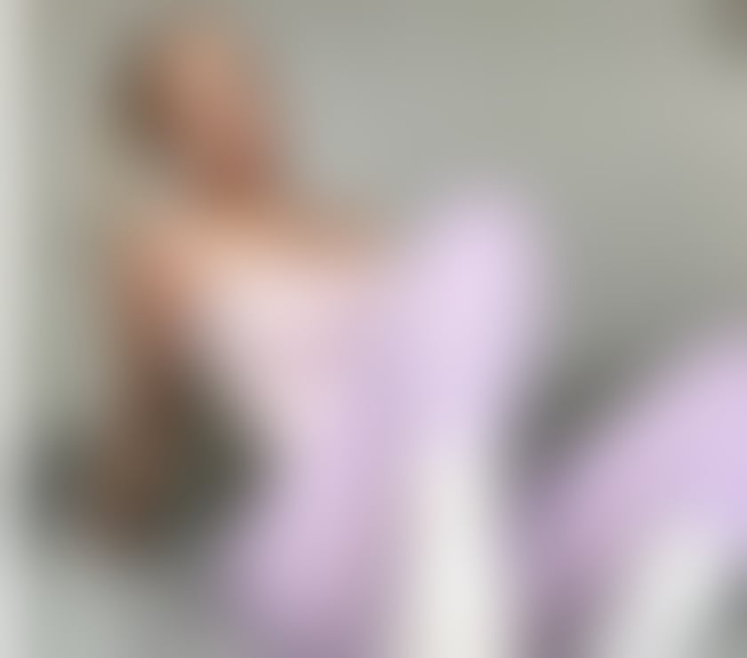  Escorts & Erotic Massage Wigan Town Centre Wigan - Photos for Hi I m karina just arrived call me 😘