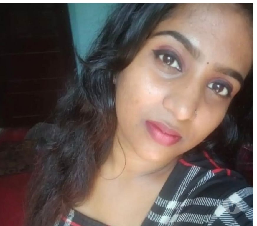 Escorts East London East Ham - East London - Photos for Indian girl - Meera