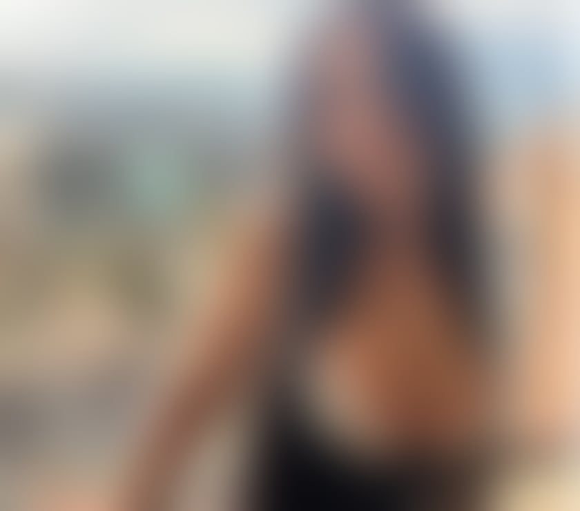  Escorts & Erotic Massage Cardiff City Centre Cardiff - Photos for 🥵💦horny girl too wet 💋best service