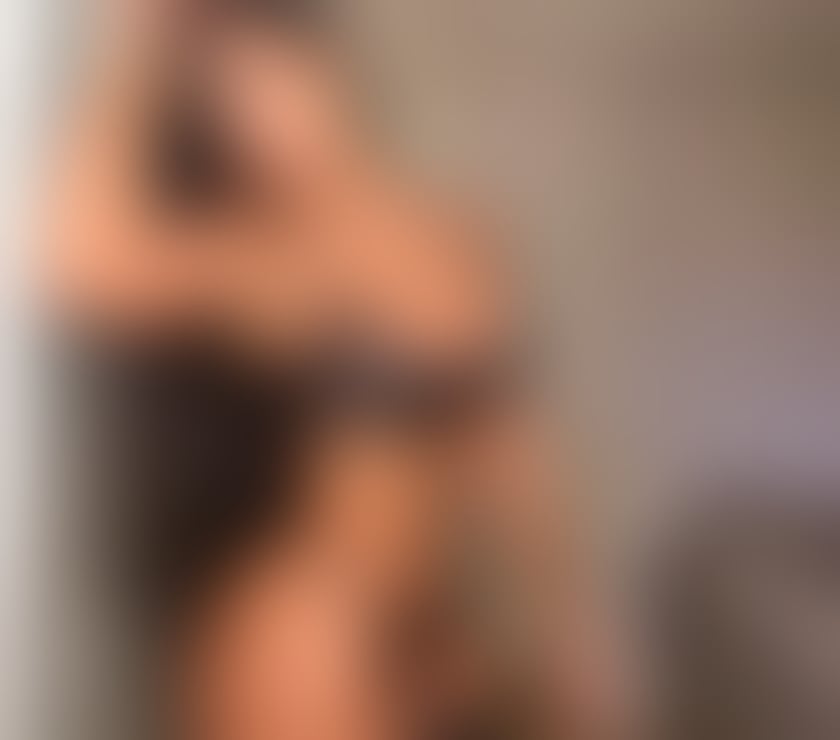 Escorts Cardiff Cardiff City Centre - Cardiff - Photos for 🥵💦horny girl too wet 💋best service