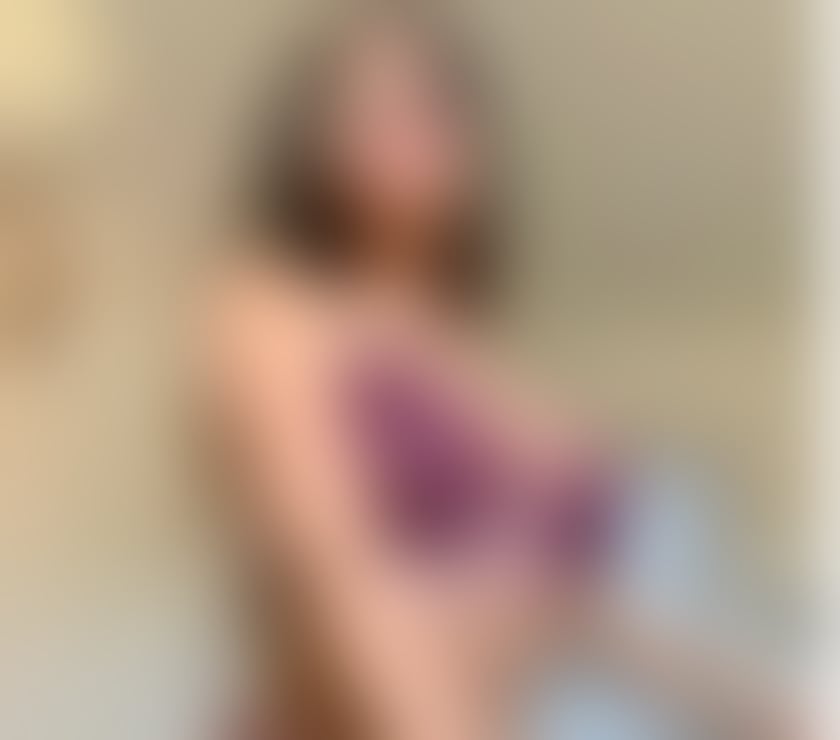 Trans Escorts Hampshire Rushmoor - Photos for Kitty Brazilian Thays Party y Big boobs y Big Ass