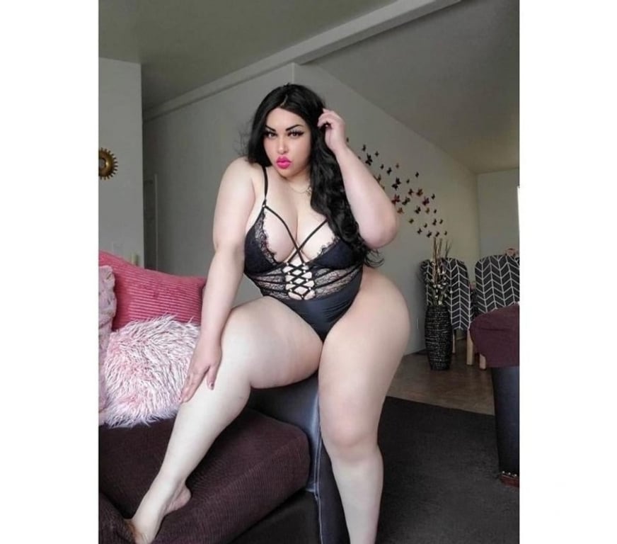 Escorts Wiltshire Swindon - Photos for 🔥SEXY DELICIUS CHUBBY PARTYGIRL BOOK NOW☎️