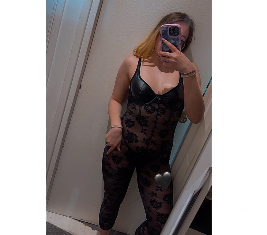 Escorts Ealing Greenford - Ealing - Photos for 🩷OUTCALL ONLY💛REAL PICTURES✅OWO💜HOT