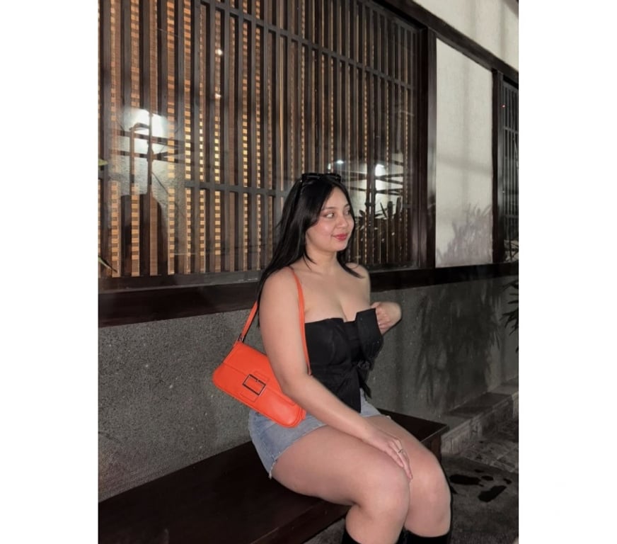 Escorts East London Whitechapel - East London - Photos for Indian girl in your town