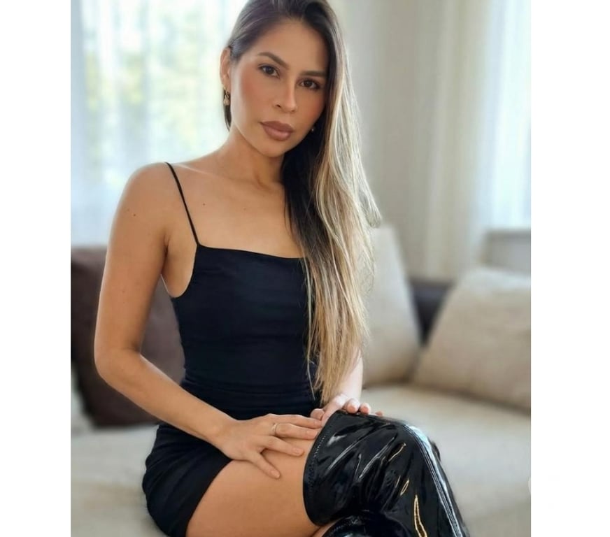 Escorts Oxfordshire Oxford - Photos for Brazilian Goddess Kidlington 07706 647655