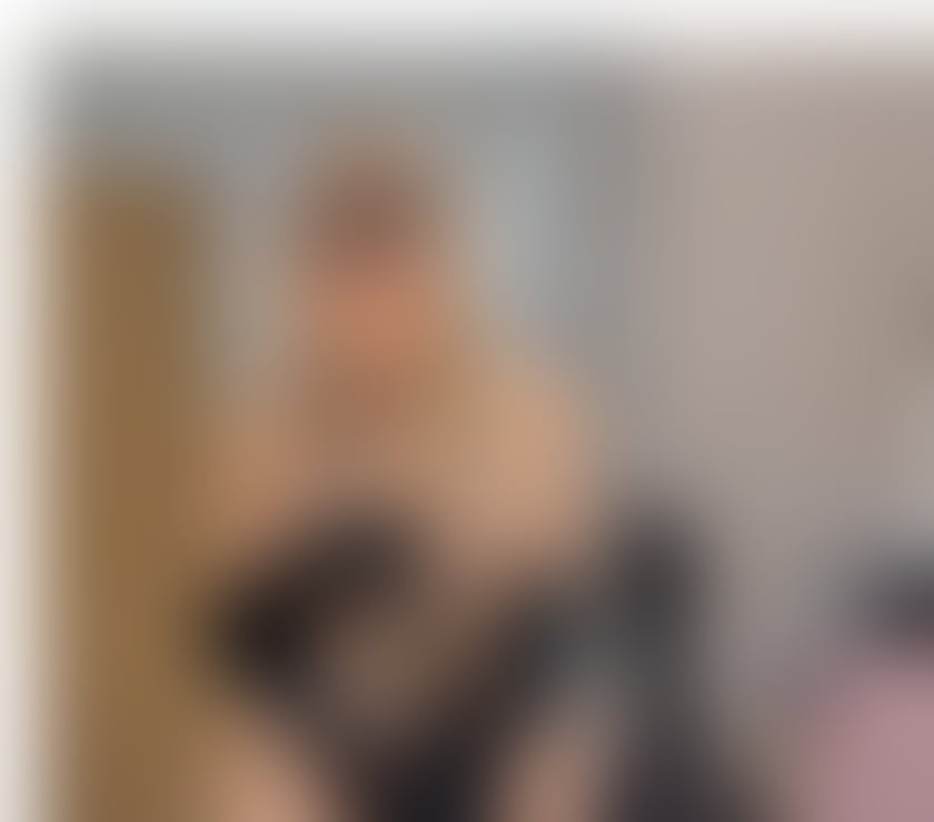 Escorts Hampshire Portsmouth - Photos for Scarlet Temptress Tantric Domina Massage