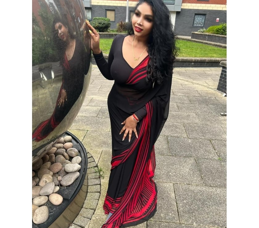 SOUTH INDIAN TAMIL GIRL ASHWATHI NEW IN MANCHESTER