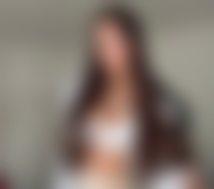 Escorts South East London Plumstead - South East London - Photos for 💜 Brazilian Babe 🇧🇷 Naughty GFE Vibes 🍾💫