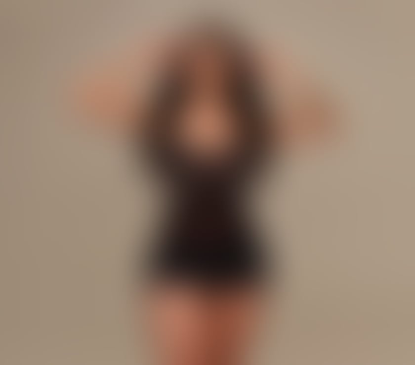  Escorts & Erotic Massage Woolwich Arsenal East London - Photos for Brazilian Curves 🇧🇷 🍾💕 PARTY & HOT 💋