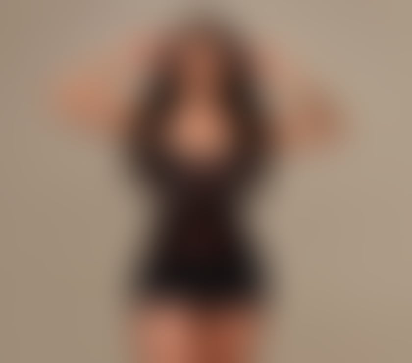  Escorts & Erotic Massage Woolwich Arsenal East London - Photos for Brazilian Curves 🇧🇷 🍾💕 PARTY & HOT 💋