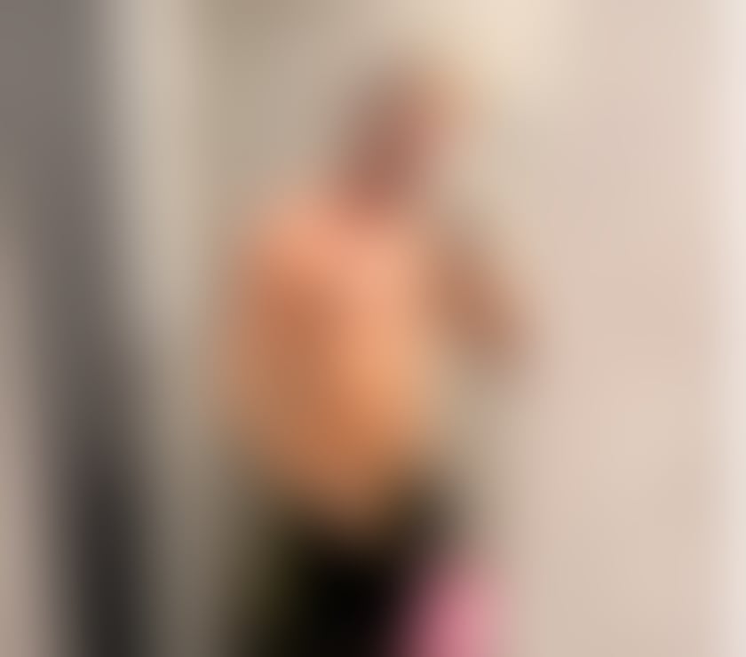 Escorts Cardiff Cardiff City Centre - Cardiff - Photos for Tantric Erotic Massage