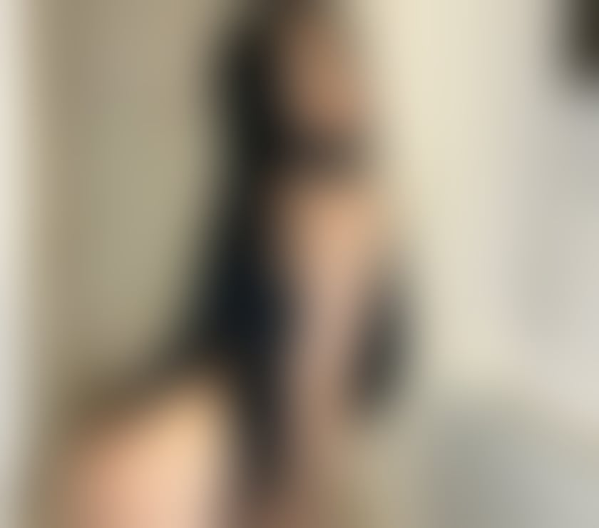 Escort Torry Aberdeen - Photos for Hello my name is Roxy no deposit party girl