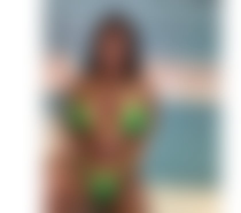 Escorts West London Hillingdon - Photos for 🍑🍑🥵🥵🥵BRUNA CHOCOLATE🥳 BRUNNETTE