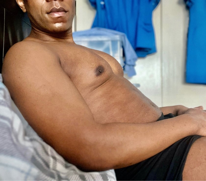 Gay Escorts Colindale North West London - Photos for Bi Hung Outcall Friday Daytime Car Fun If You Drive?