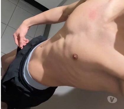  Gay massage Epsom Epsom and Ewell - Photos for Dreamy boy dm now